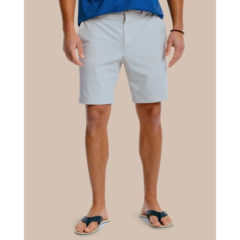Southern Tide T3 Gulf Performance Shorts Fog Grey 40 8 Inch Inseam 7769-2620